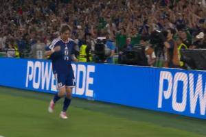 日本3-0领先！伊东纯也单刀破门